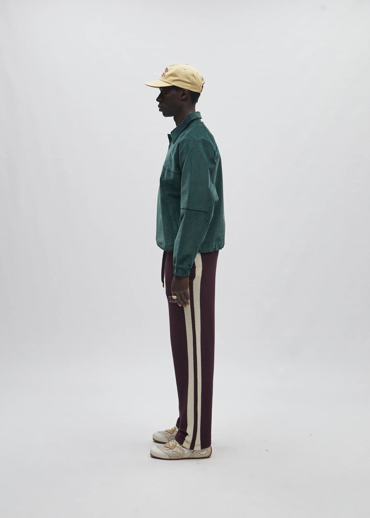 Knit bottom