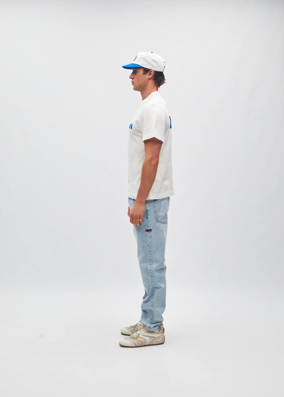 Tee