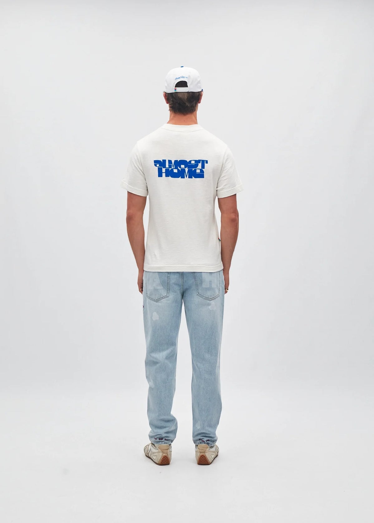 Tee