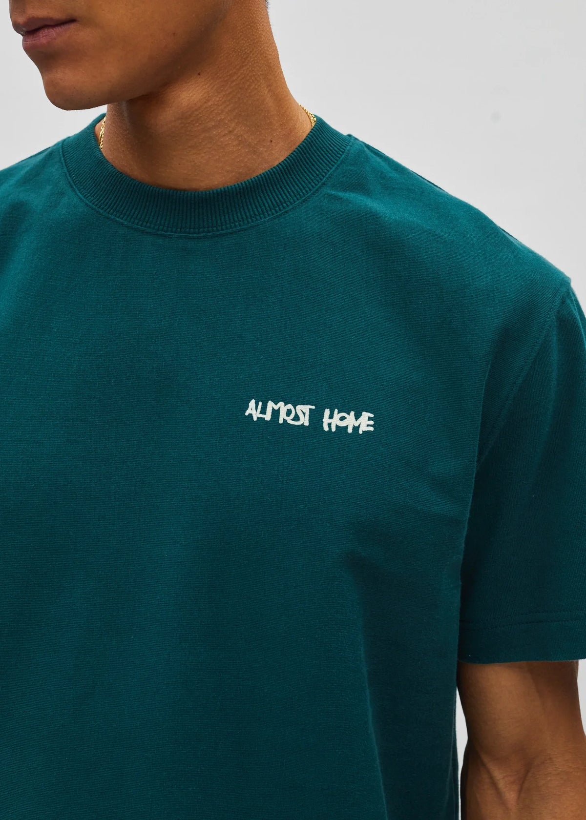 Logo tee