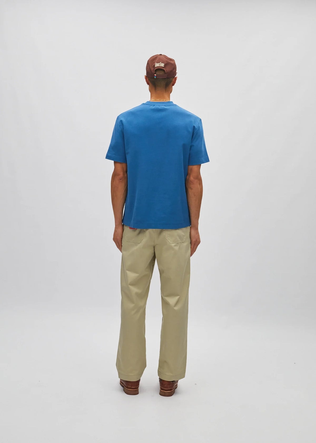 Studios tee