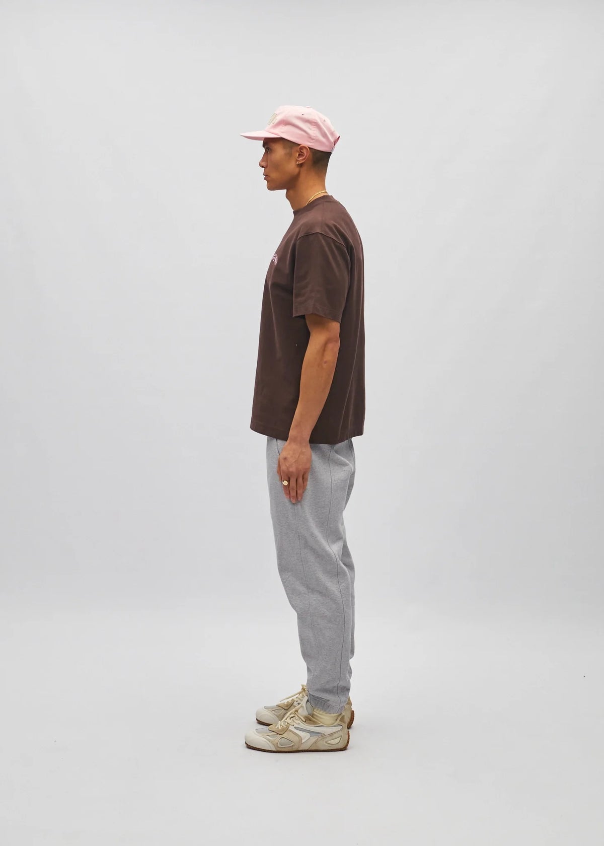 Studios tee