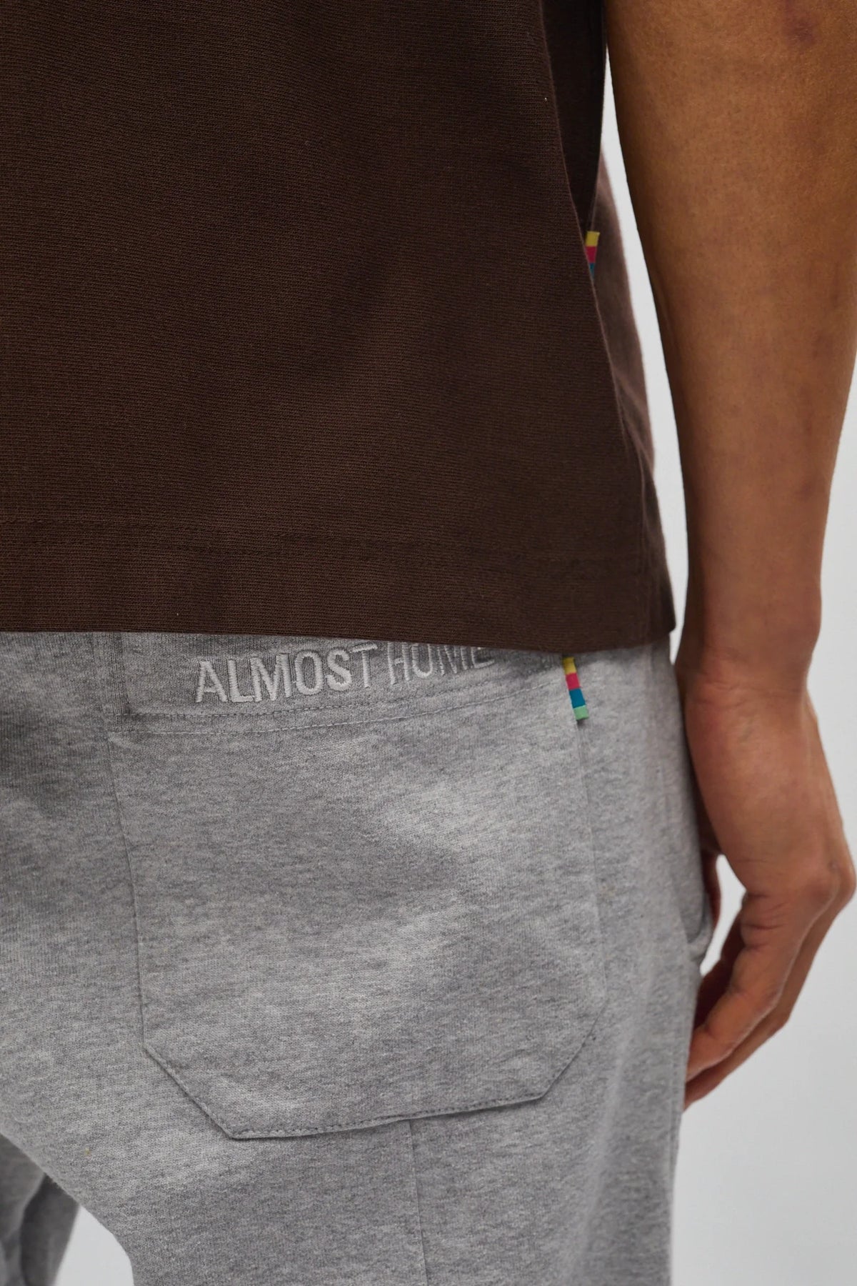 Studios tee