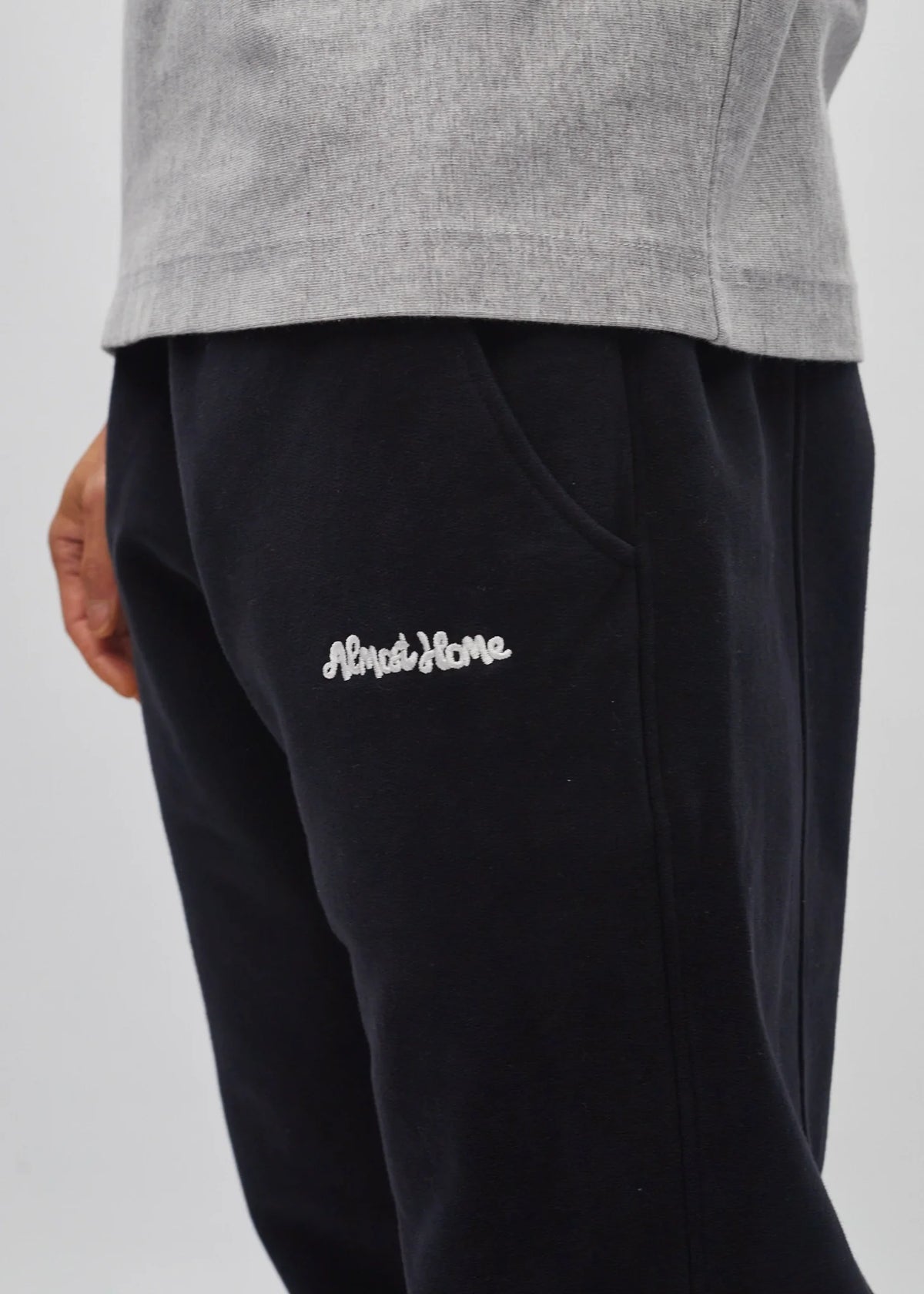 Cursive track pant